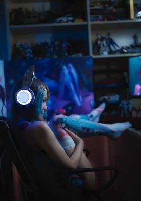 欧美少女xxxx_720免费在线播放