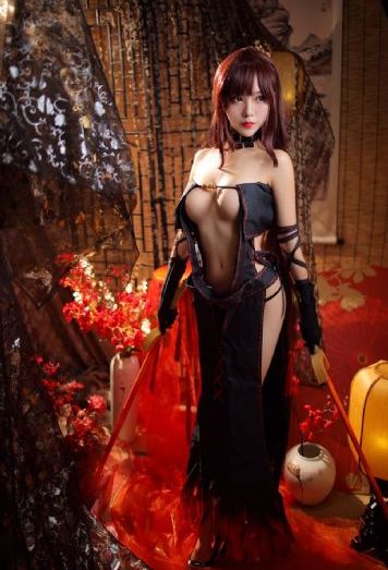 欧美丰满肉感妇女_4K在线手机播放